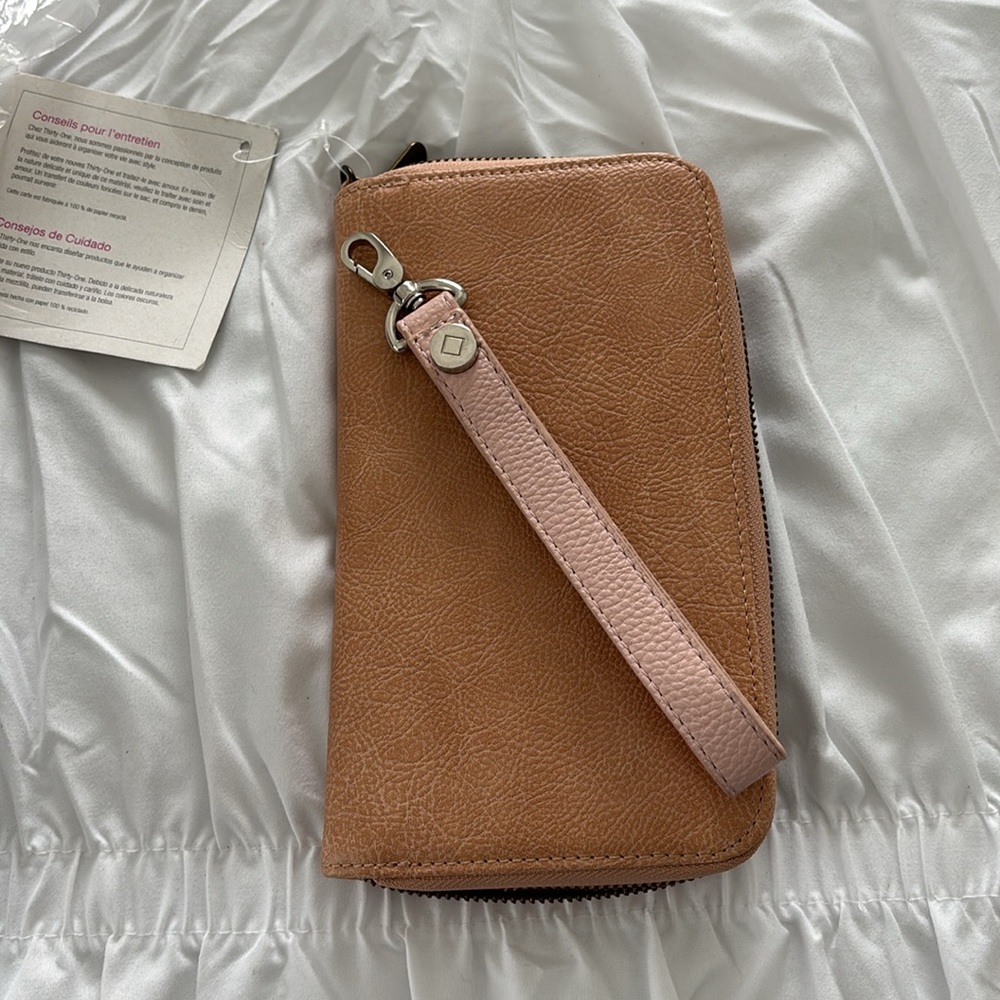 Thirty-One Camel All About Benjamins Wallet. New. Rose Blush wristlet strap EUC.